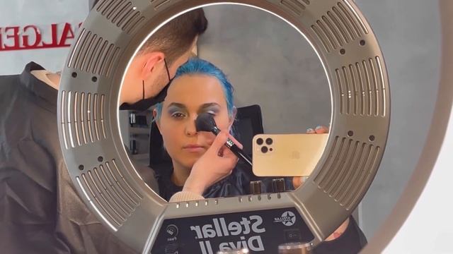 УЖАСНЫЙ МАКИЯЖ В САЛОНЕ ЗА 30.000руб? ПРОВЕРКА САЛОНОВ КРАСОТЫ смотреть онлайн