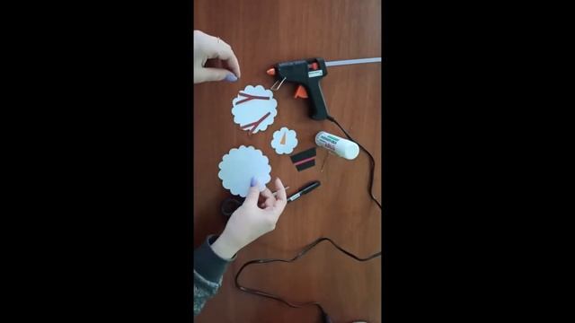 Мастер-класс "Новогодняя игрушка - Забавный снеговик" смотреть онлайн