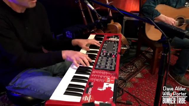 Elouise - Willy Porter and Dave Adler смотреть онлайн