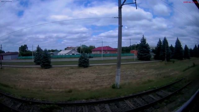 Железная дорога Белореченская - Курганная - Армавир-Туап. (вид из окна поезда, сев. сторона) (СКЖД смотреть онлайн