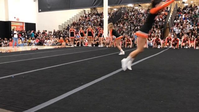 “Level Up” - Homecoming Pep Rally смотреть онлайн