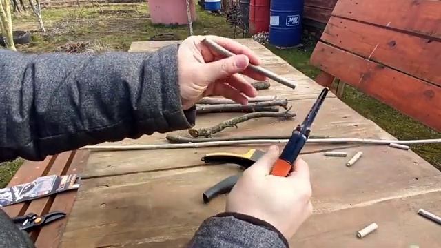 Секаторы с храповым механизмом. Фискарс Р83 & Финланд от Центроинструмент. Все нюансы, тест на срез смотреть онлайн