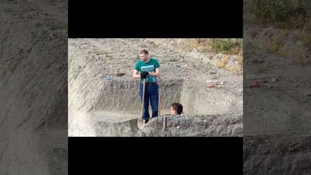 Россия.Новоросийск.Артефактами занялись волонтеры.#грядущий царь #мессия смотреть онлайн