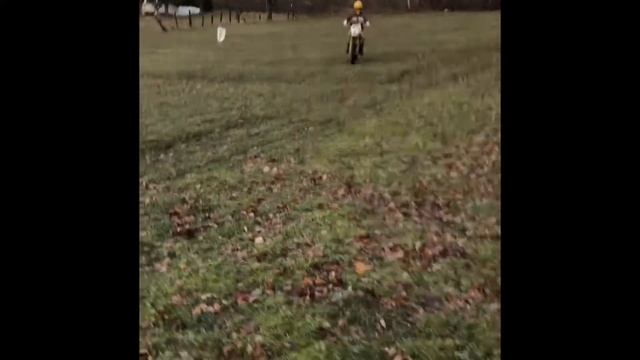 Suzuki RMZ 250 2007 (Boyesen Factory Racing) Sound смотреть онлайн