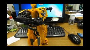 Трансформер бамблби bumblebee