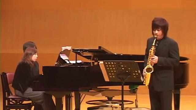 Pieces Caracteristiques En Forme De Suite - V. A La Parisienne / 劉康生 смотреть онлайн