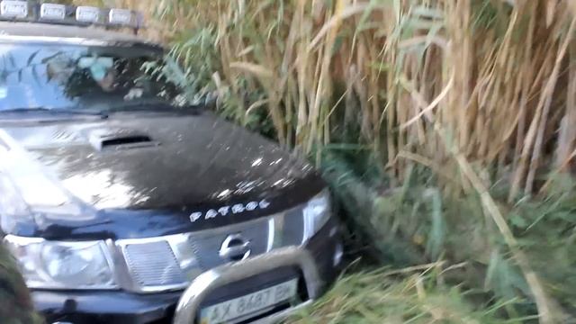 Уаз vs Нива Шевролет vs Nissan Patrol Off Roading 4х4 смотреть онлайн