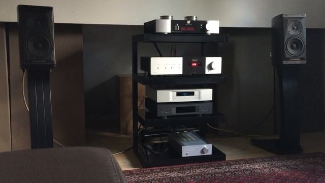 Classé Cap 151 Mk2 - Sonus Faber Cremona monitor. 4 tracks. смотреть онлайн