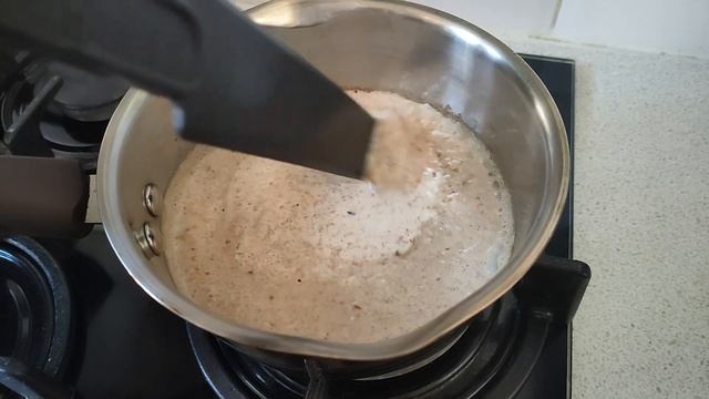 Простой в приготовлении шоколадный торт с грецкими орешками смотреть онлайн