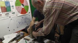 Меняем масло в компрессоре от холодильника - Народная лаборатория - Глобальная волна СПб