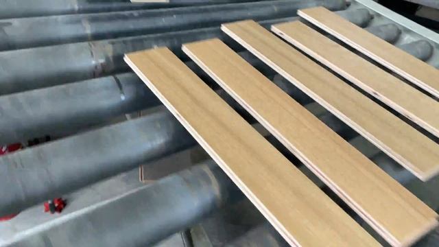 Hardwood Flooring Oak & Hickory Plank Cheap China Supplier