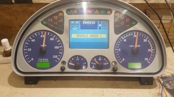 Iveco Stralis -неработал дисплей