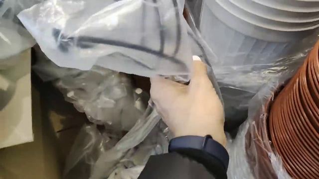 ?ОГО?СВЕТОФОР?МАЯК?ПРИВЕЗЛИ ковры,одежду,бытовую технику и много игрушек‼️Магазин низких цен РАДУЕТ смотреть онлайн