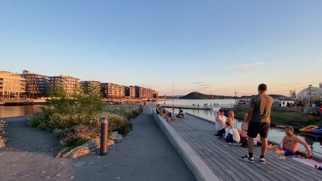 Walking Oslo july 2021 - Munch museum #osloelsa67 смотреть онлайн