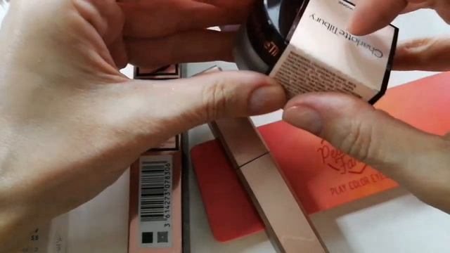 Косметичка на неделю, 24-30 мая ???. Свотчи теней Cle de Peau Pewter Veil (311)?. смотреть онлайн