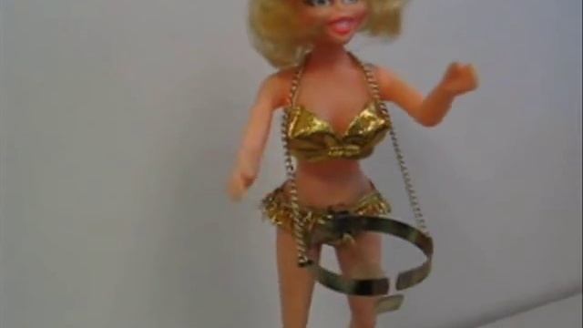 Go-Go Girl Dancing Drink Mixer (sort of...). A bar top Beauty from Poynter Products смотреть онлайн