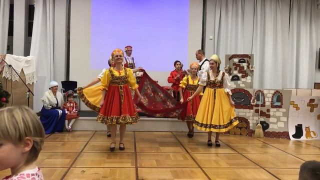 Ансамбль "Ивушка".Святки смотреть онлайн