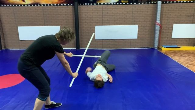 Боевые сцены в разных жанрах (актерско-каскадерское упражнение) смотреть онлайн