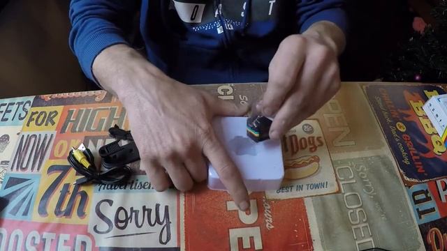 SQ11 FULL HD mini camera unboxing смотреть онлайн