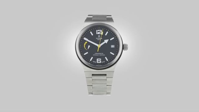 A Retro-Modern Explorer? The Tudor North Flag Review смотреть онлайн
