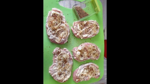 Отбивная свинина в духовке смотреть онлайн