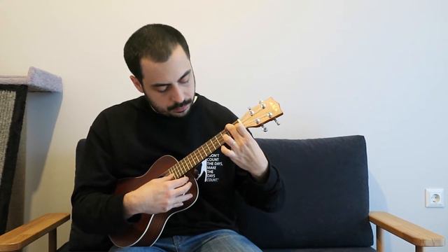 Lullaby(Ninni) - Johannes Brahms (Ukulele Solo) смотреть онлайн