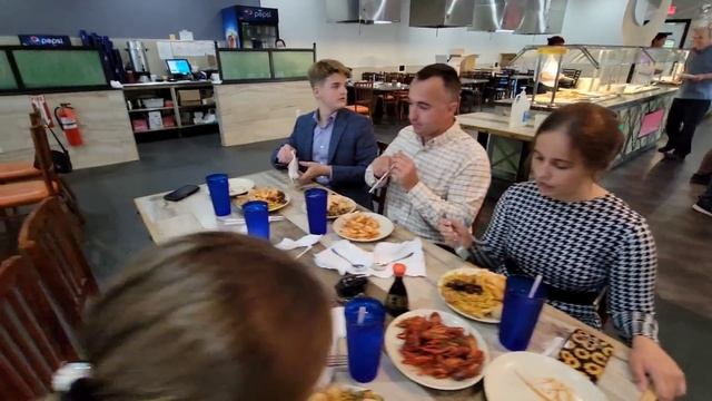 КИТАЙСКИЙ РЕСТОРАН США /ЗАЕХАЛИ ПОЕСТЬ смотреть онлайн