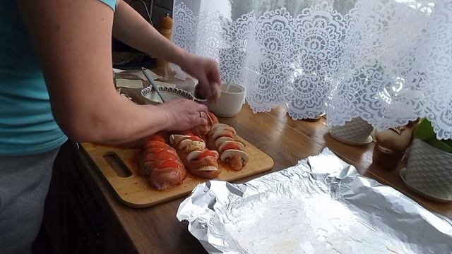 филе грудки фаршированная в духовке. смотреть онлайн