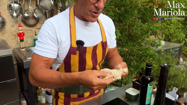 QUESTO SÌ CHE È UN CRISPY CHICKEN! Quanto lo pagheresti un panino così? Ricetta di Chef Max Mariola смотреть онлайн