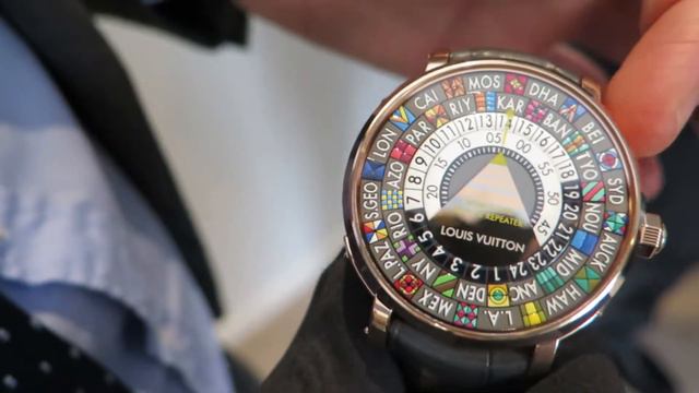 Louis Vuitton Escale Minute repeater смотреть онлайн