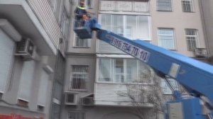 Автовышка в работе в Москве на Николоямской улице | Аренда Автовышки