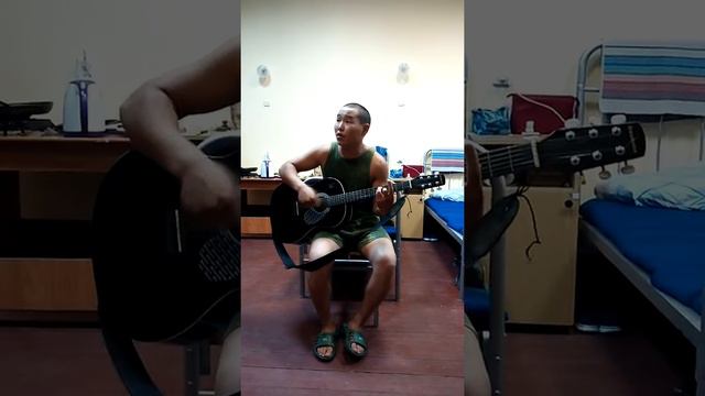 Парень отлично поёт. смотреть онлайн