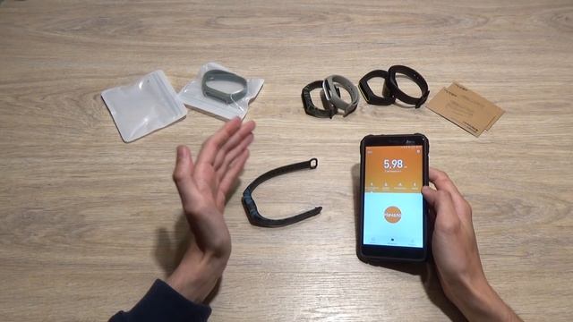 ? Xiaomi Mi Band 2 - Имя звонящего и другие новые возможности