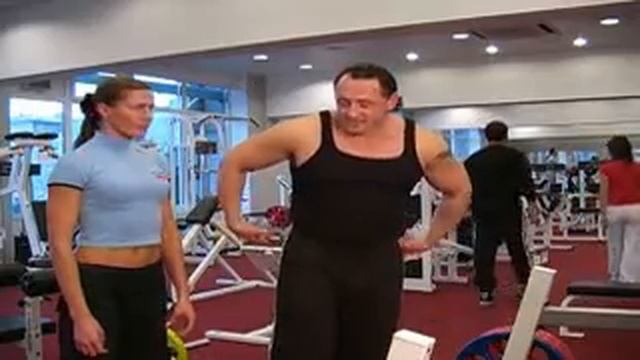 Подъем на носки "осликом" - FitnessTube.ru смотреть онлайн