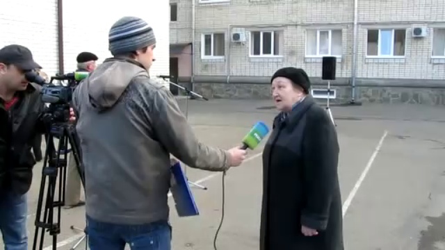 интервью с председателем комитета солдатских матерей смотреть онлайн