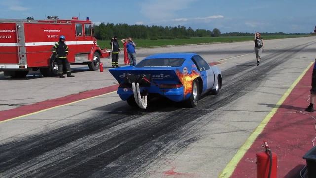 Team Outlaw Chevy Monza testipäev mai 2012 Tartus 020 смотреть онлайн