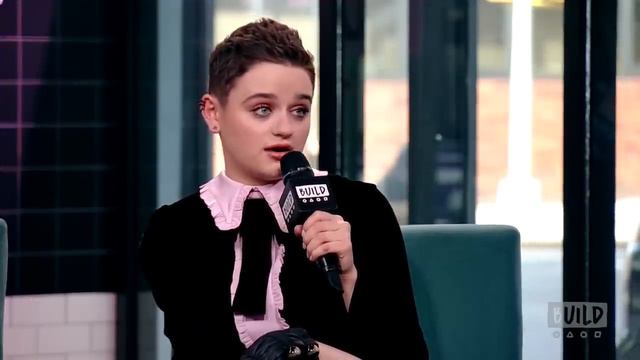 Joey King & Calum Worthy Discuss The New Hulu Series, "The Act" смотреть онлайн