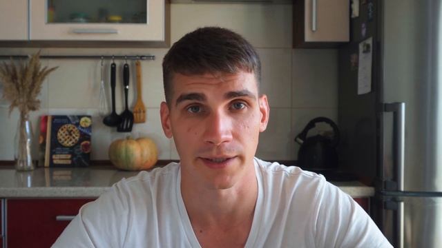 Мой минимализм | От маек со стразами до секонд-хенда смотреть онлайн