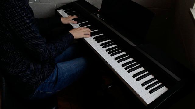 Stranger Things - Theme Song - Piano Improvisation смотреть онлайн