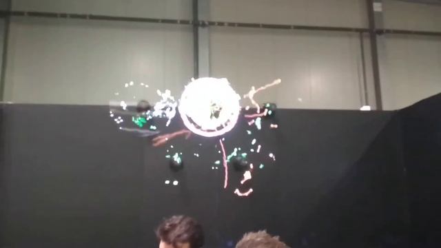 Почти будущее Голлографически проекции на выставке