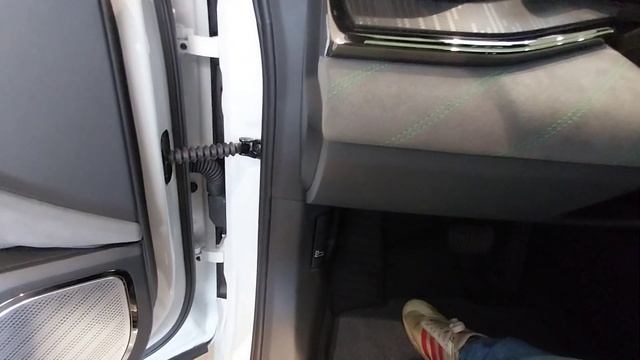 НЕВЕРОЯТНЫЕ АВТО!!! LI AUTO, ZEEKR, LOTUS, HiPHi. Сколько стоит это чудо??? смотреть онлайн