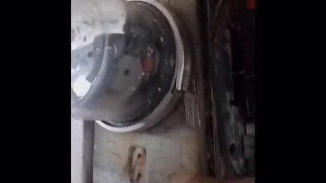 Cómo conectar in power inverter a la casa atravez del main switch смотреть онлайн