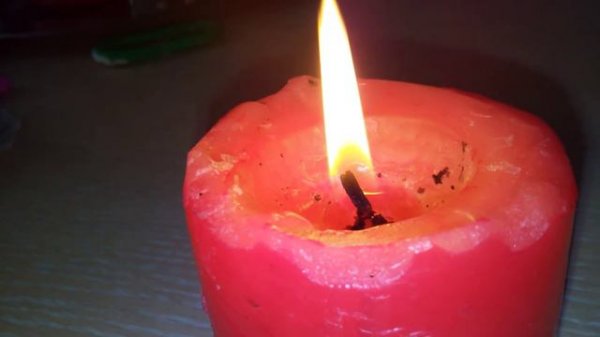 Как горит свеча🔥
