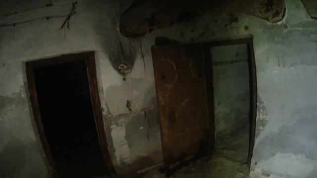 Глиняный скальник и К.О.Н.Т.Р.О.Л.Ё.Р. из С.Т.А.Л.К.Е.Р.а!!! смотреть онлайн