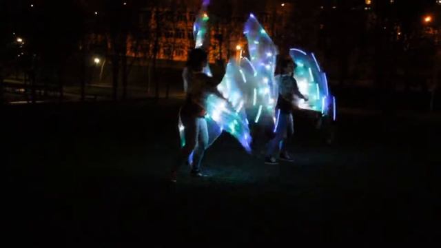 Светодиодные крылья СМОТРИ КРАСОТА 89253035136 смотреть онлайн