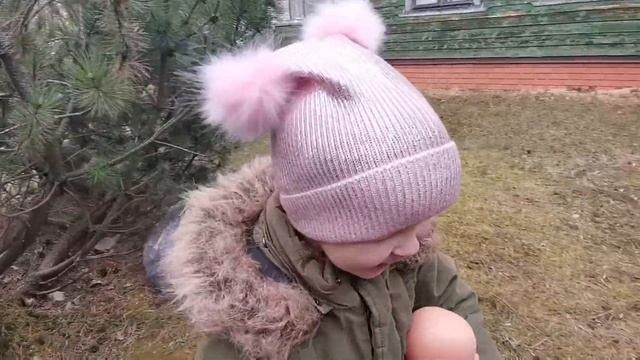 Жизнь в моменте! Карантин на даче. Играем. Играем с дочкой на даче во время карантина смотреть онлайн