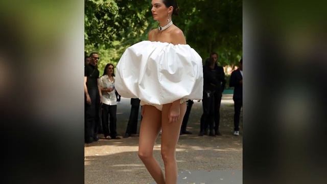 Kendall Jenner : Wiki Biography, Brand Ambassador, Age, Relationships, lifestyle, Net worth, смотреть онлайн