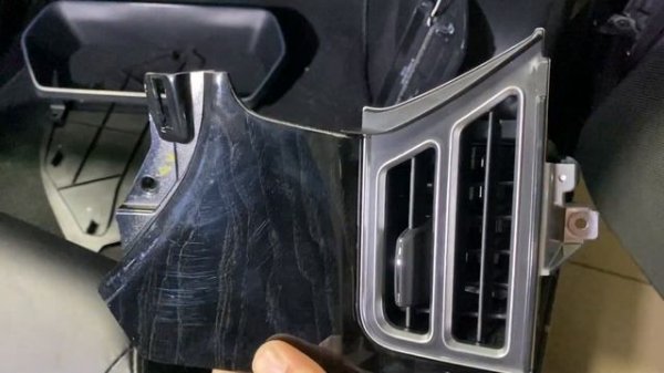 почему так дорого?заменить sim card в Tesla ??