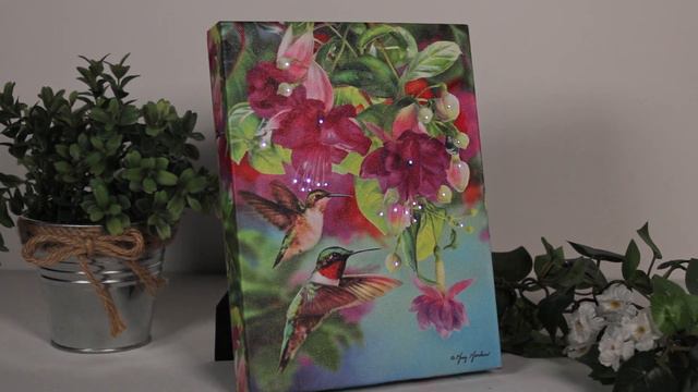A2214 Hummingbirds and Fuchsia Lighted Mini Canvas смотреть онлайн