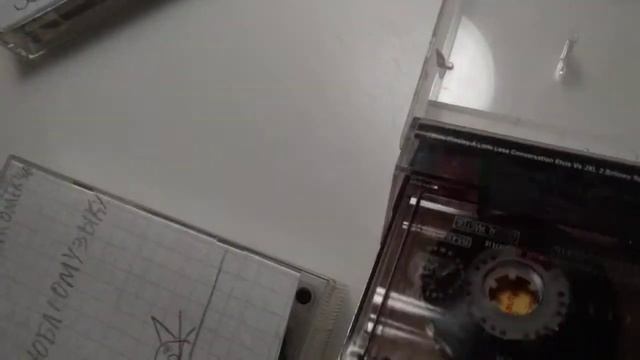 Обзор на мои 3 кассеты с музыкой ну очень старые смотреть онлайн